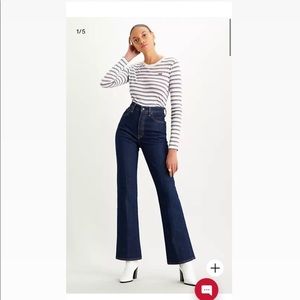 Levi’s Shaping Bootcut